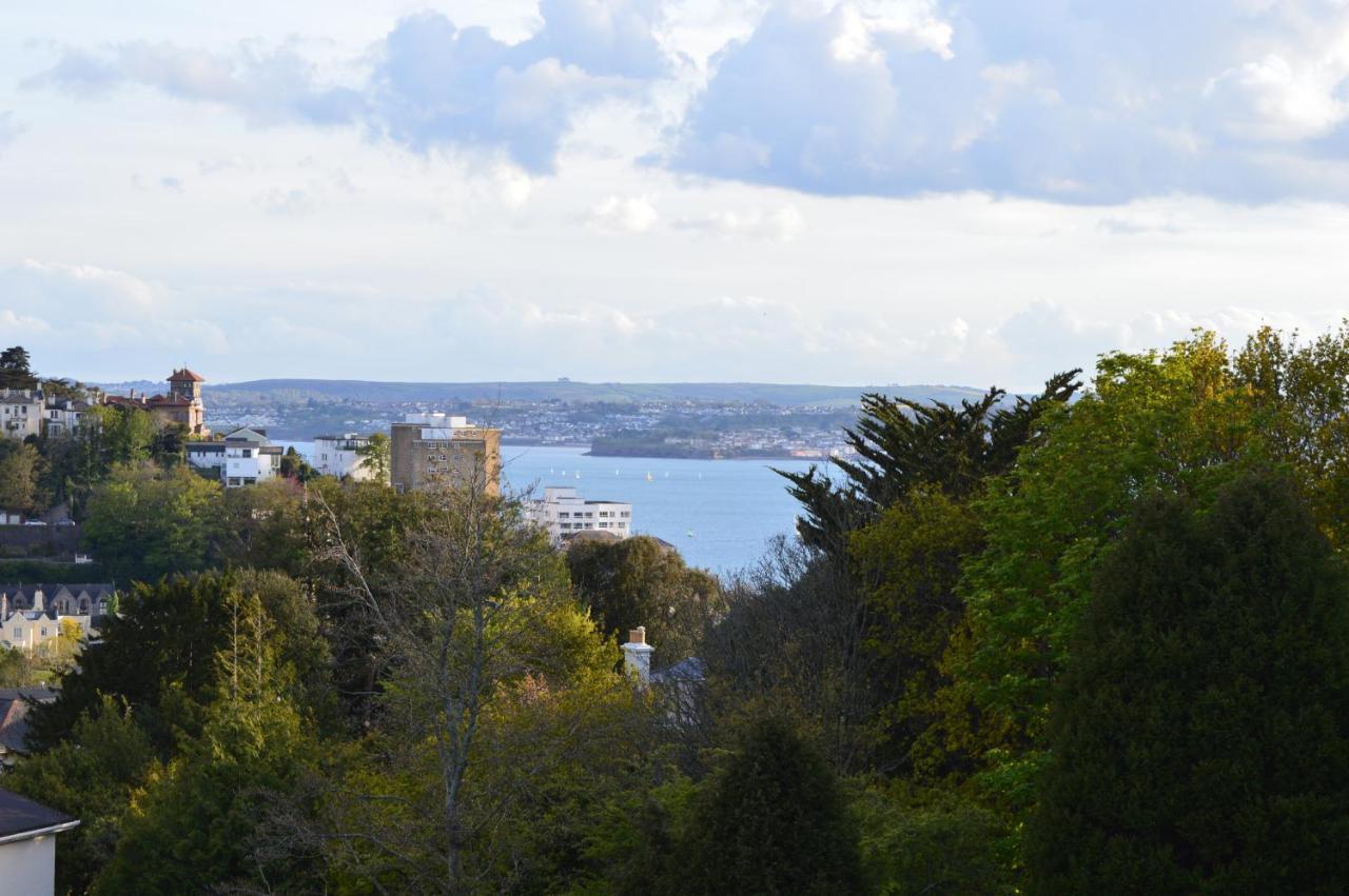 5 Spa Court, Boutique Holiday Apartment In Torquay Торки Екстериор снимка